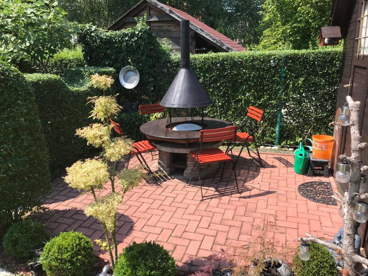 Nyaralo Japankerttel - Apartment With Japanese Garden Balatonmáriafürdő Exteriör bild