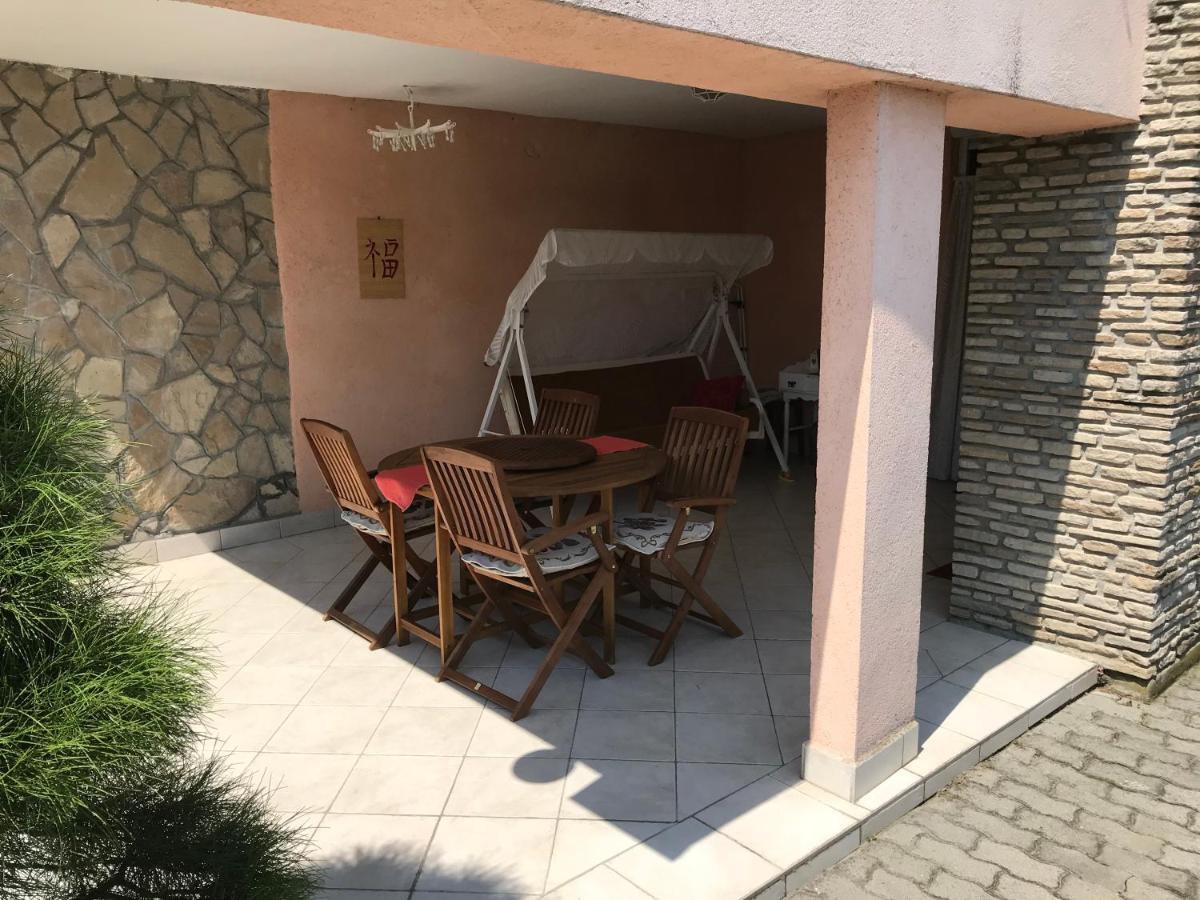 Nyaralo Japankerttel - Apartment With Japanese Garden Balatonmáriafürdő Exteriör bild